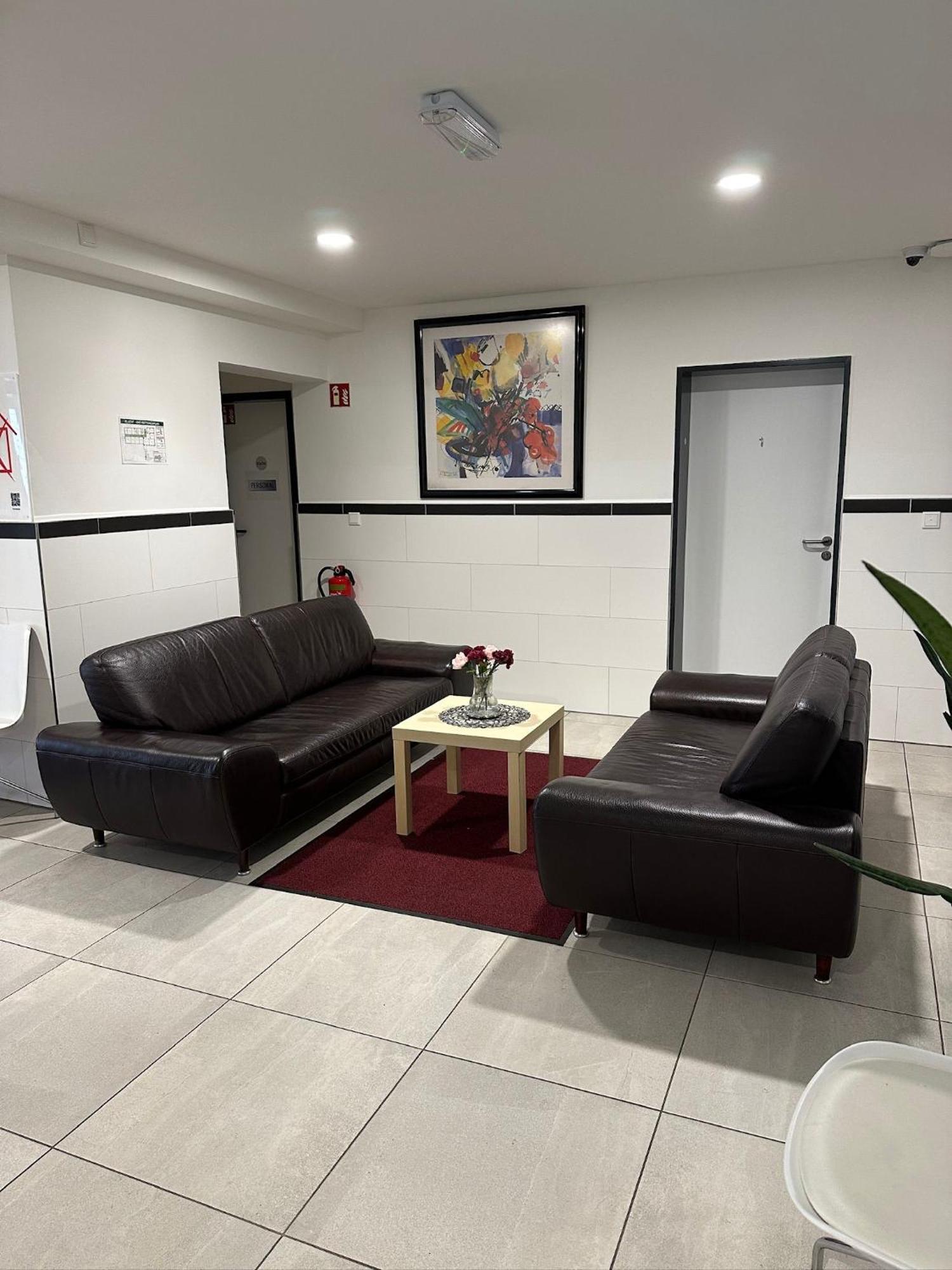Mk Hostel Oyten - Free Wifi & Parking - 24H Check-In Kültér fotó