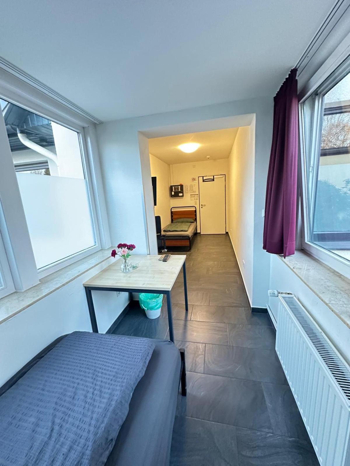 Mk Hostel Oyten - Free Wifi & Parking - 24H Check-In Kültér fotó