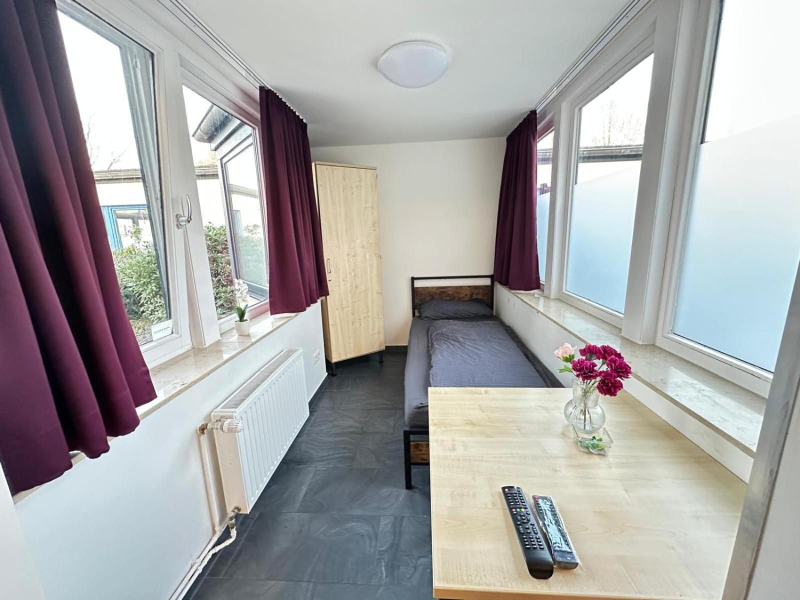 Mk Hostel Oyten - Free Wifi & Parking - 24H Check-In Kültér fotó