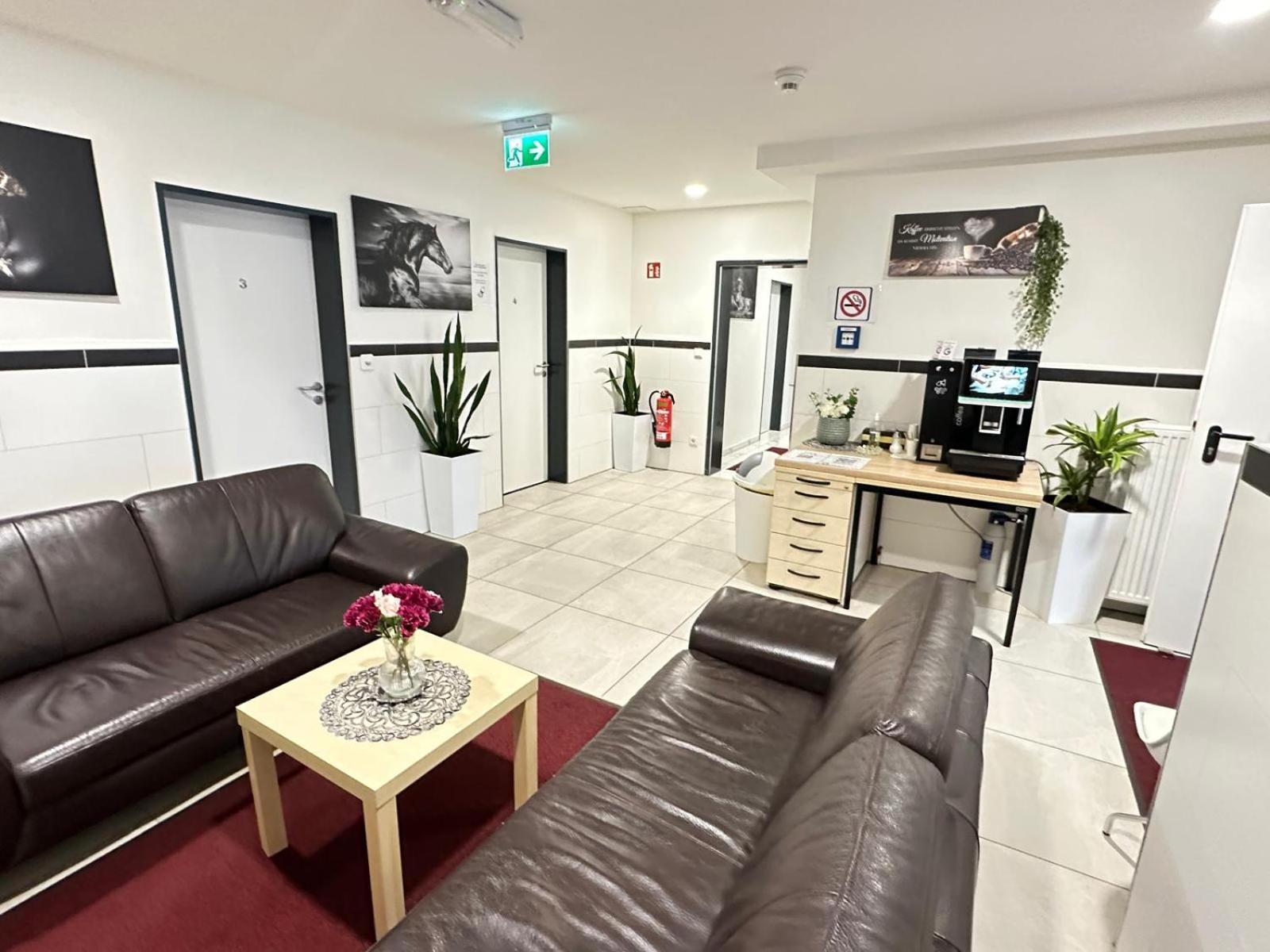 Mk Hostel Oyten - Free Wifi & Parking - 24H Check-In Kültér fotó
